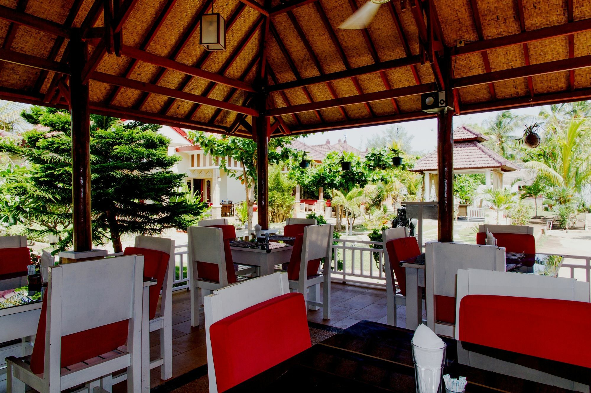 Tropical Hideaways Resort 吉利美诺 外观 照片