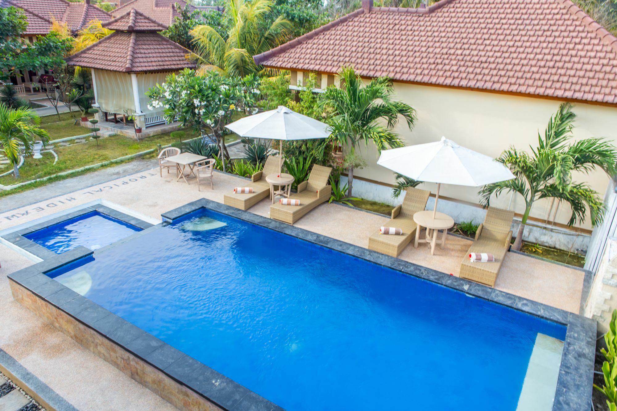 Tropical Hideaways Resort 吉利美诺 外观 照片