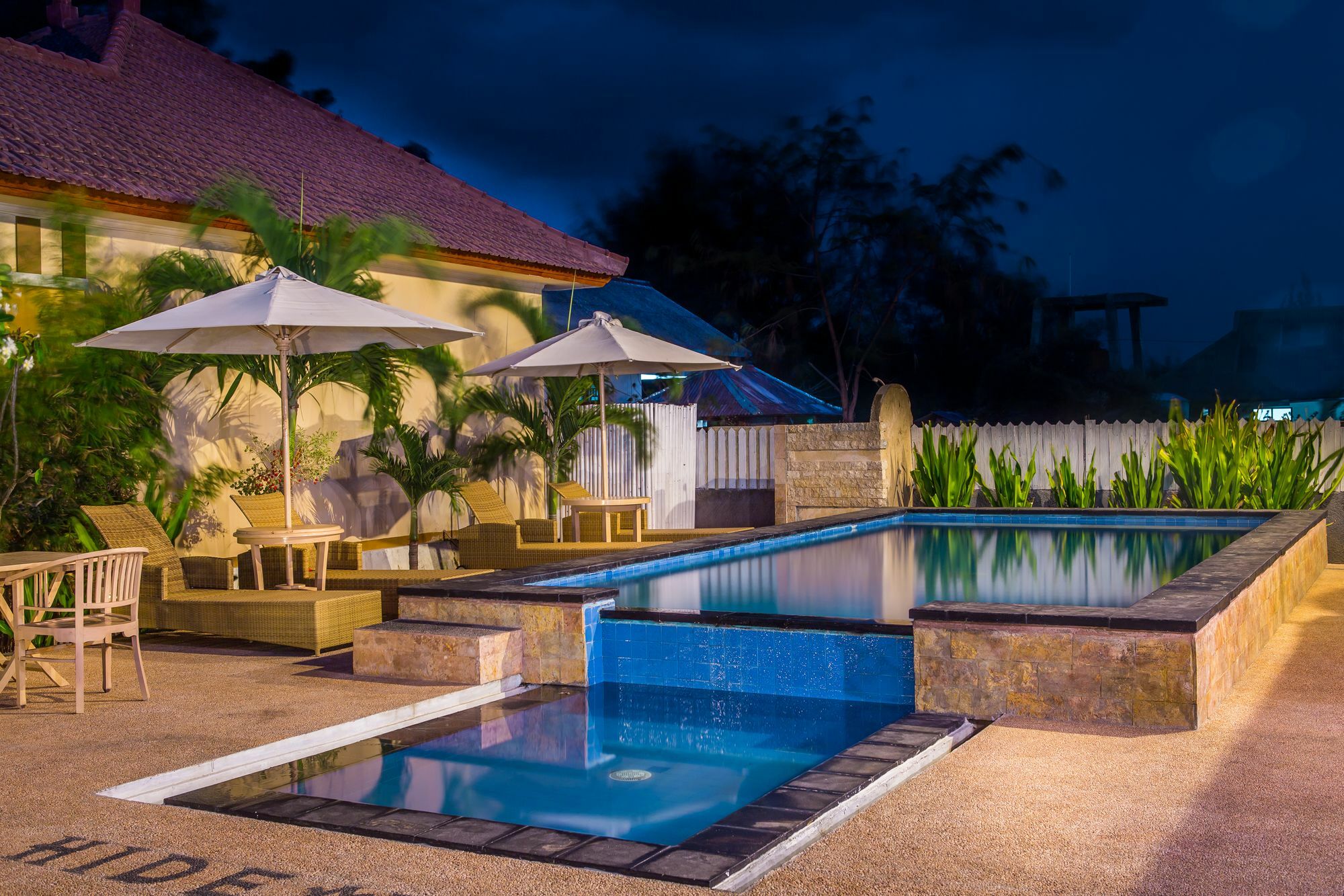 Tropical Hideaways Resort 吉利美诺 外观 照片