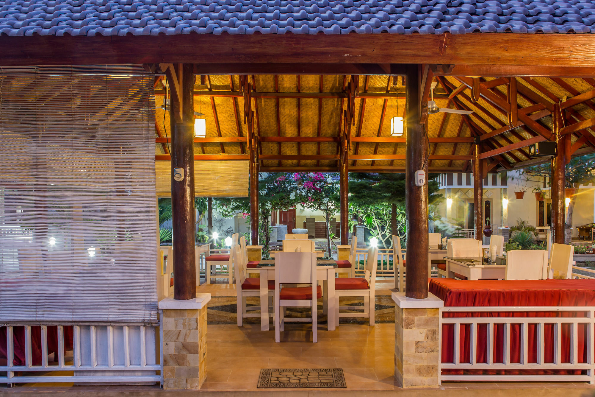 Tropical Hideaways Resort 吉利美诺 外观 照片