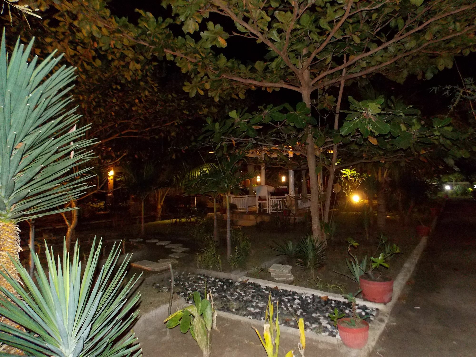 Tropical Hideaways Resort 吉利美诺 外观 照片