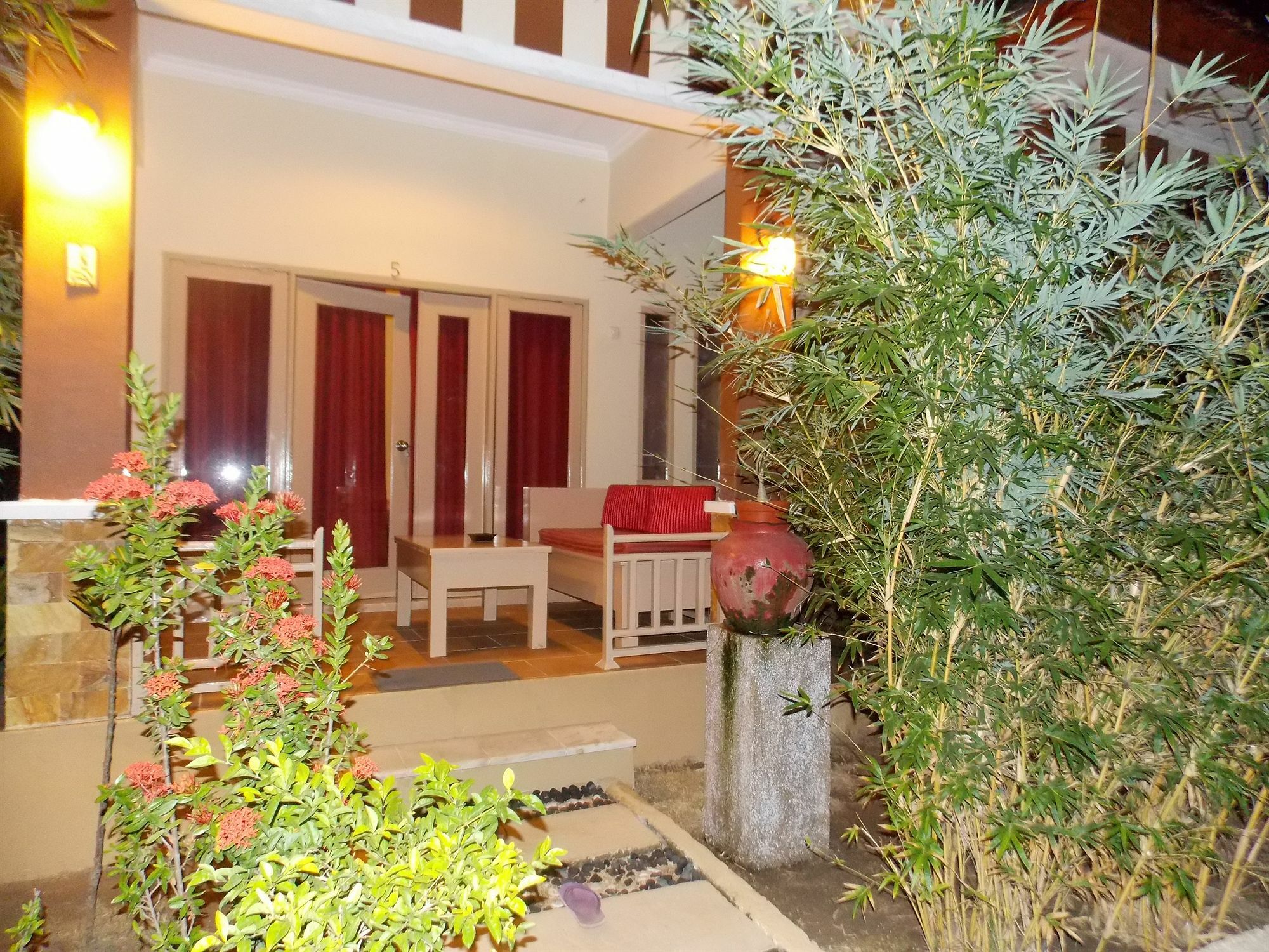 Tropical Hideaways Resort 吉利美诺 外观 照片
